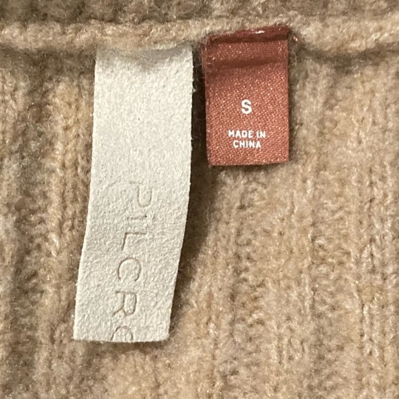 Anthropologie Pilcro cashmere blend tan camel colored ribbed v-neck sweater. S - Picture 4 of 5